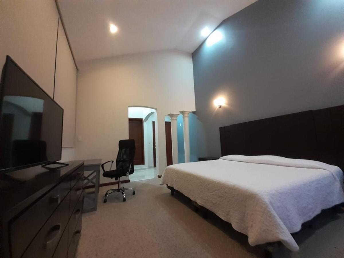 Hotel Candelero Yuriria Zewnętrze zdjęcie